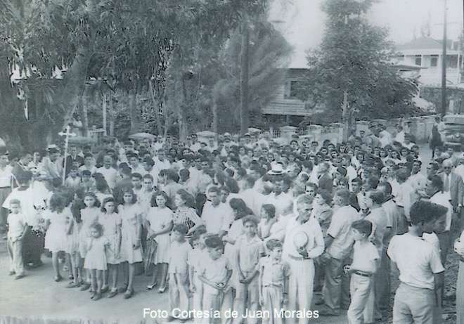 Actos Fúnebres de la Señora Madre de Máximina Morales (1945)