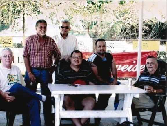 Ricardo, Mario, Chate, Papo, Julio, Jaime Bruckman