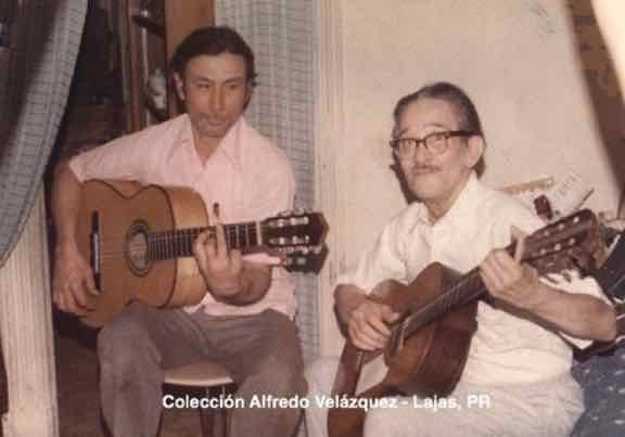 Wiliam Martínez y Armando Irizarry (Uno de los componente del Trio Las 3 Guitarras)